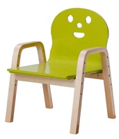 Tabouret pour enfants en bois courbé