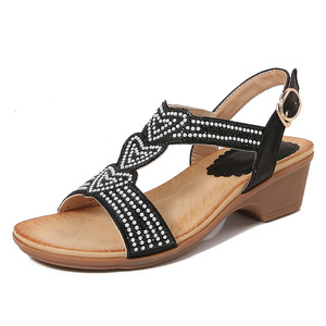 Sandales élégantes à talons compensés pour femmes, ornées de strass, à bout ouvert, avec bride à boucle, chaussures d'été – Vente en gros - Product Image 3