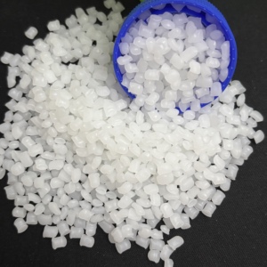 Matières premières de polypropylène brut de résine d'échantillons gratuits de catégorie d'injection de granules de pp - Product Image 2