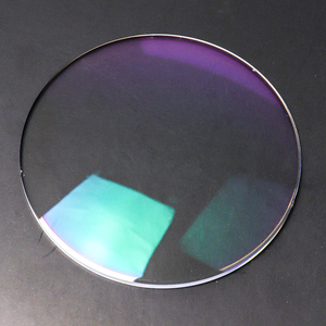 Vente en gros 1.56 vert HMC AR <span class=keywords><strong>lentille</strong></span> ophtalmique pour les soins des yeux clair effet de vision unique prix compétitif - Product Image 1