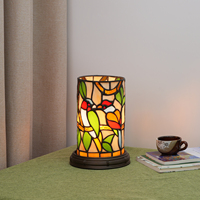 Lampe de table en verre teinté style Tiffany avec oiseaux, décoration pour salon, chambre à coucher, chevet, petite veilleuse, lampe de bureau LED E12 mignonne pour enfants