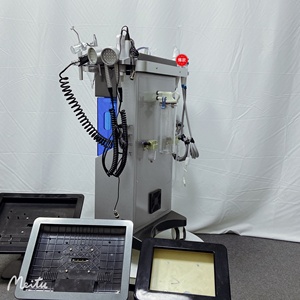 Appareil de soin du visage 14 en 1, jet d'oxygène, peeling professionnel, équipement multifonctionnel pour le nettoyage du visage, Hydrafacial - Product Image 6