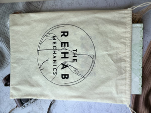 Pochette à cordon en toile de coton biologique double épaisseur, impression sérigraphique personnalisée, pour sac à main ou chaussures - Product Image 2