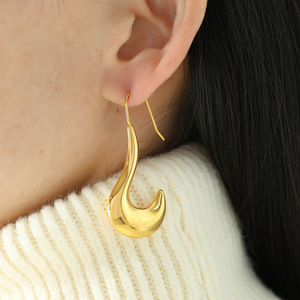 <b>Gold</b> Geometric Drop <b>Earrings</b> Zinc Alloy EH257 Fashion <b>Dangle</b> <b>Earrings</b> - Product Image 4