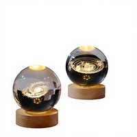 Décoration de bureau moderne et minimaliste, base lumineuse transfrontalière avec gravure 3D de la galaxie et du soleil, lumière d'ambiance en quartz transparent