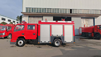 Camion de pompiers à réponse rapide de 2,5 tonnes Dongfeng 4x2 5 places, camion-citerne pour rues étroites