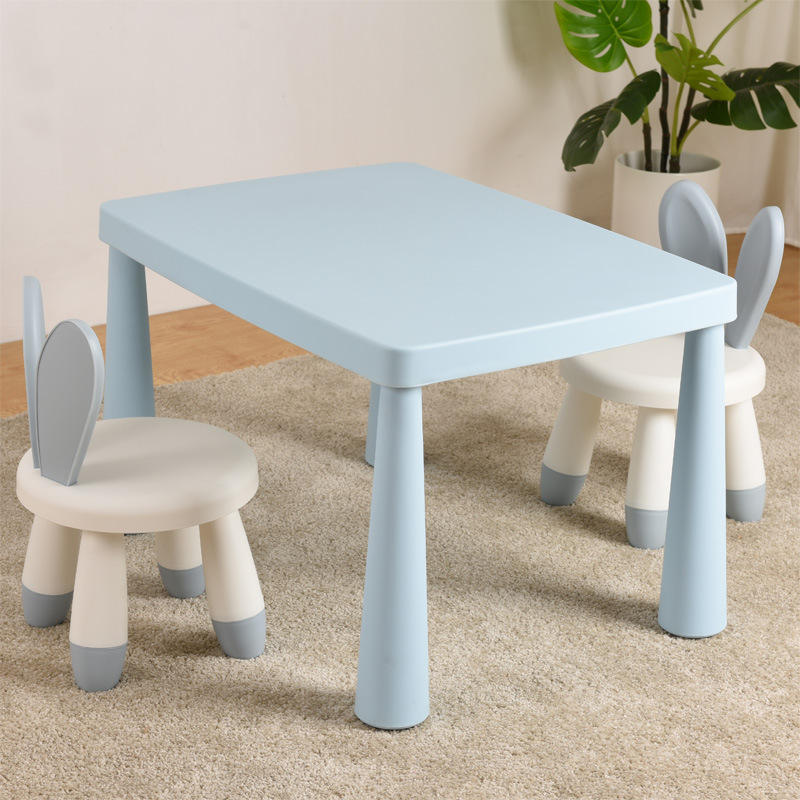 โต๊ะสีฟ้า เก้าอี้กระต่ายสีฟ้า 2 ตัว และแผ่นกันลื่นฟรี