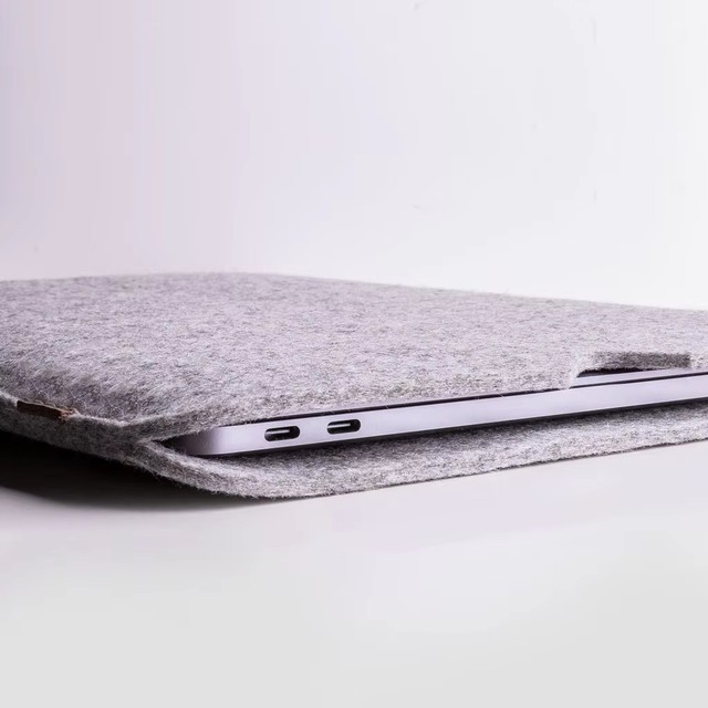 Custom Logo Felt Tablet Sleeve Pouch Shock-Absorbent Protective Felt Cover for ipad Tablet Lightweight Envelope Style Inner Bag