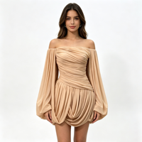Robe d'été pour femmes, nouveau style, à col unique, design plissé, couleur unie élégante, motif irrégulier, plage