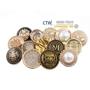 Prezzo di fabbrica di alta qualità inciso oro Botones Logo del marchio personalizzato panno metallo cupola gambo cucire bottone Logo per abbigliamento Denim