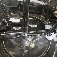 Combinaison multifonctionnelle d'application liquide Homogénéisateur Mélangeur Réservoir Shampooing Agitateur Bain de bouche Déodorant Machine de fabrication