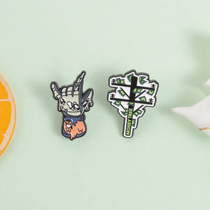 Broches en émail style punk rock avec motif crâne et geste de main, broche style arbre à monnaie, badge de revers, bijoux en gros - Product Image 2