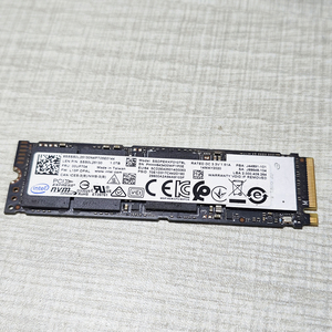 थोक दूसरा हाथ m.2 pccie nvme उच्च-गति 2280 sd डेस्कटॉप लैपटॉप आंतरिक ठोस राज्य डिस्क का उपयोग sd 1TB - Product Image 1