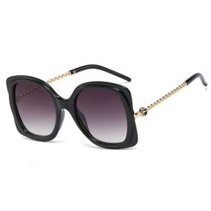 2021 Trendy Fashion Custom Logo Metal Frame <b>Sunglasses</b> Twist Frame <b>Sunglasses</b> Women Oversized <b>Sunglasses</b> - Product Image 3