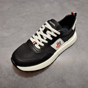 Pure White Lace up Retro Shoes with Contrasting Stripes on the Side Lightweight and Breathable - Product Image 6