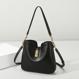 Fashion New Designer Crossbody Bags High Quality PU Leather Shoulder Messenger Bag Casual <b>Totes</b> Luxury Women Handbags and Purses - Product Image 2