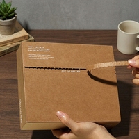 Boîte d'emballage en carton ondulé résistant aux déchirures, pliable, avec gaufrage, pour vêtements, livraison express