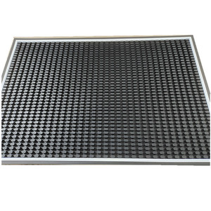 Vente en gros Tapis de bar pour verres à champagne en caoutchouc avec bordure blanche Dessous de <span class=keywords><strong>verre</strong></span> pour bar - Product Image 6
