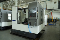 Centro de Mecanizado Vertical Vmc850, Sistema de Control CNC GSK, Cono de Husillo BT40, 4 Husillos, Capacidad para 24 Herramientas, Fresadora CNC