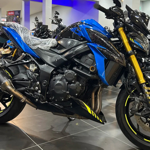 Couvre-moteurs pour Suzuki <span class=keywords><strong>GSXR</strong></span> <span class=keywords><strong>600</strong></span> 750 2004-2005 GSXS750 <span class=keywords><strong>2017</strong></span>~2023 pour la protection de l'alternateur et de l'embrayage de la moto, accessoires - Product Image 3