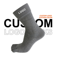 Chaussettes pour adultes sur mesure OEM ODM en gros, chaussettes de sport à cinq doigts, tendance et respectueuses de la peau