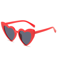 Lunettes de soleil mignonnes en forme de cœur pour femmes, rose et noir, tendance 2024, lunettes de soleil œil de chat colorées, monture rétro, lunettes de fête