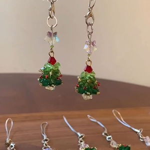 Colgante de Teléfono Móvil con Cuentas Tejidas de Árbol de Navidad Hecho a Mano de Alta Gama, Regalo de Navidad Colorido, Llaveros de Cristal al por Mayor - Product Image 5