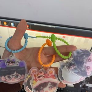 Porte-clés personnalisé Vigreat Mini K-pop DIY en acrylique rond avec impression de logo, porte-clés tendance Anime & Dessin Animé - Product Image 1