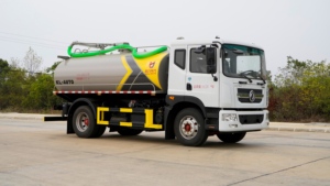 Camion citerne à eaux usées diesel manuel Dongfeng D9 13,5 m, véhicule d'assainissement haute efficacité - Product Image 6