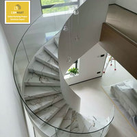 CBMmart, Proveedor de Escaleras de Foshan, Escalera Interior Curva de Acero, Escalera con Peldaños de Madera, Escalera en Espiral con Barandilla de Vidrio para Villas