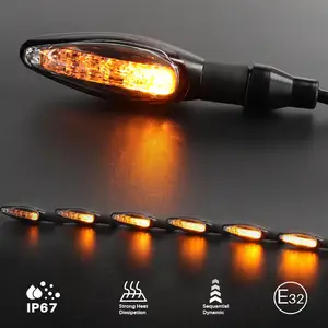 Precio de fábrica personalizado intermitente Metal LED Universal indicador motocicleta señal de giro cabeza lámpara agua que fluye luces parpadeantes