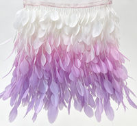 Tissu en dentelle à franges et pompons en plumes ombrées blanc lavande pour robe de mariée, robe de soirée, costume de scène