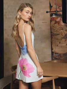 เดรสสายเดี่ยวลายดอกไม้สุดหรูสำหรับผู้หญิง แฟชั่นใหม่ เปิดหลัง ไร้แขน เอวธรรมชาติ ดีไซน์หวาน - Product Image 6