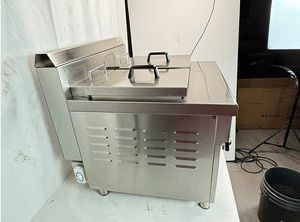 Friggitrice a Gas da Banco a 2 Vasche con Capacità 11+11L e Valvola dell'Olio per Uso Domestico, per Nuggets di Pollo, Patatine Fritte, Tempura e Costolette di Maiale - Product Image 4