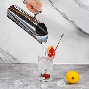 <span class=keywords><strong>Pichet</strong></span> d'eau épaissi antirouille à Silhouette mince en <span class=keywords><strong>acier</strong></span> <span class=keywords><strong>inoxydable</strong></span> 304, cadeau de pendaison de crémaillère - Product Image 5