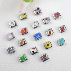 Nouveau Bracelet Chaîne Élégant Série Italienne, Bijou Tendance Personnalisable avec Breloques - Product Image 1