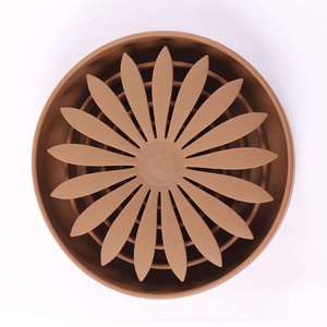 Tapis de léchage pour chien en silicone en forme de fleur, gamelle ralentissante pour animaux de compagnie, bol d'alimentation lente en silicone rond en forme de feuille - Product Image 4