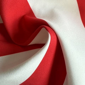 Échantillon gratuit Anti Sable <span class=keywords><strong>Blanc</strong></span> <span class=keywords><strong>Rouge</strong></span> Rayure <span class=keywords><strong>Tissu</strong></span> pour Pique-Nique Tapis - Product Image 2