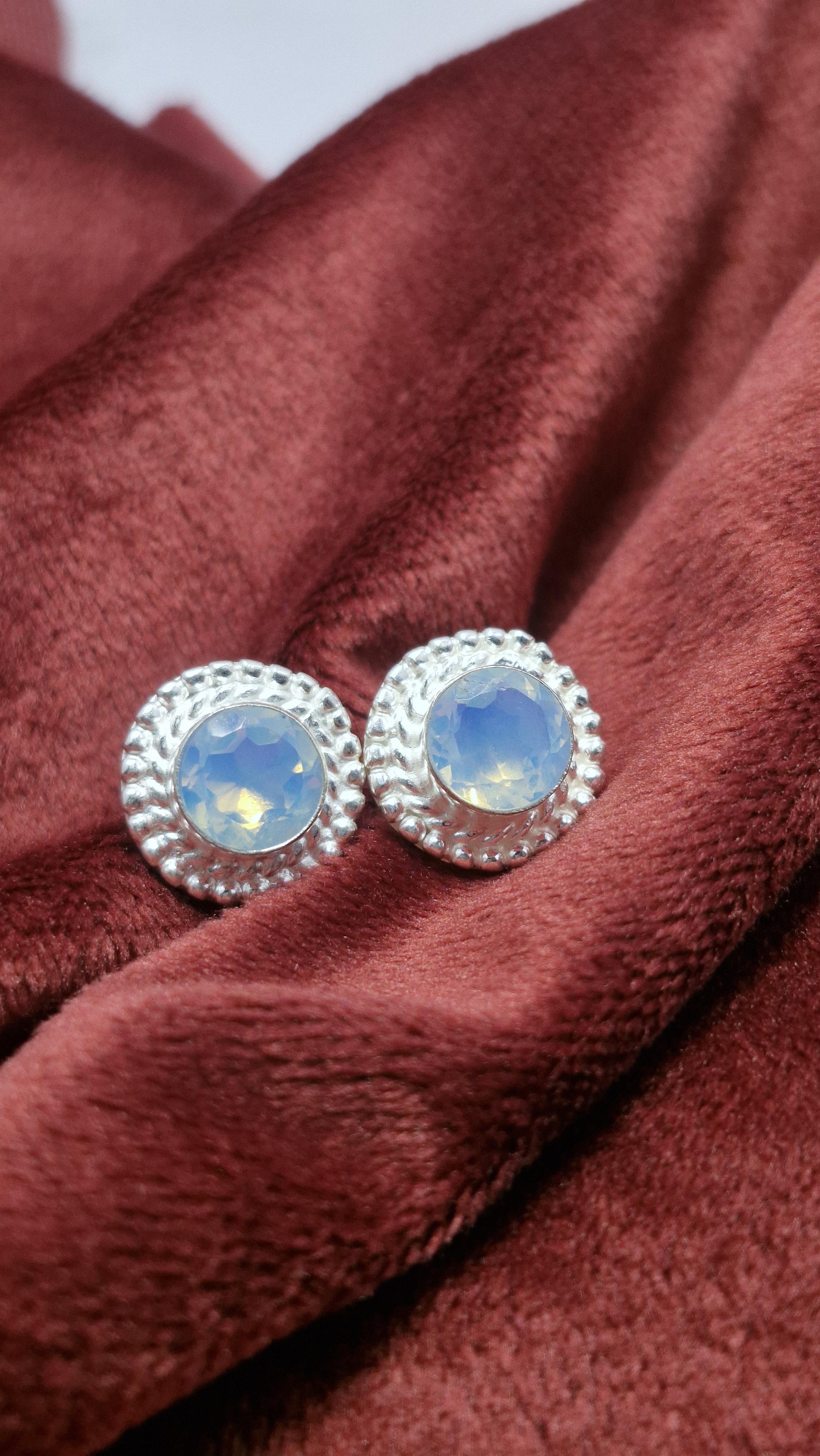 ตามที่แสดง