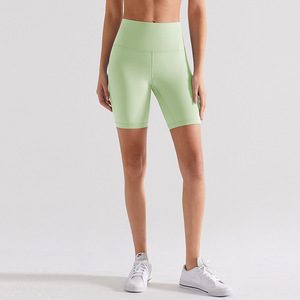Aoyema Vêtements de sport pour femmes Taille haute Yoga Respirant & Antidérapant Ponçage Hip-Lifting Pants Outdoor Riding Solid Fitness Shorts - Product Image 3