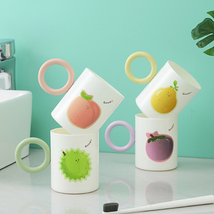 Taza de cepillo de dientes transparente creativa, taza de cepillo de dientes engrosada de plástico doméstico, taza de enjuague bucal de verano - Product Image 4