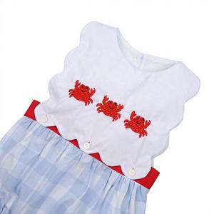 Romper de Bebé con Diseño de Cangrejo Tejido a Crochet, 100% Algodón, Cierre con Botones, Otoño-BB3051, Babeeni, Blanco y Azul a Cuadros, No Tóxico - Product Image 1