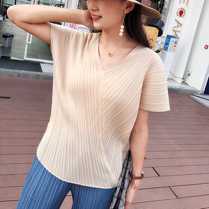 Blusa plisada <span class=keywords><strong>Issey</strong></span> <span class=keywords><strong>Miyake</strong></span> T camisa verano plus tamaño mujeres v cuello <span class=keywords><strong>de</strong></span> moda manga abrigo top - Product Image 4