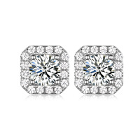 Boucles d'oreilles en argent S925 avec moissanite en forme de cube de sucre de l'usine de bijoux MuShan, dégageant un style luxueux et éblouissant pour les femmes