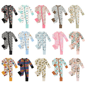 Wholesale Yiwu 2.5 <strong>Tog</strong> Bayi Perempuan Footless Zippered Bamboo Summer Next Farm Duck Peach Lemon Berry Newborn Baby <strong>Sleepsuit</strong> - Product Image 1