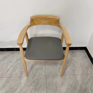Silla de Comedor de Madera Maciza de Nogal Negro, Respaldo Alto, Reposabrazos de <span class=keywords><strong>Cuero</strong></span>, Diseño Minimalista para Uso en Hoteles, Conferencias y Estudios - Product Image 4