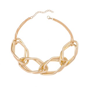 Collar de cadena gruesa geométrica dorada para mujer, joyería de moda para fiesta, diseño hexagonal de aleación de zinc - Product Image 5