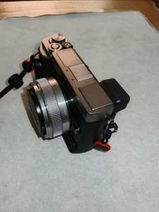 <span class=keywords><strong>Segunda</strong></span> <span class=keywords><strong>mano</strong></span> Original Panasonics 2017 20.3MP Fotografía sin espejo Flip Over Pantalla táctil - Product Image 5