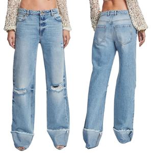 กางเกงยีนส์สีน้ำเงินขายดี ทรงบอยเฟรนด์ เอวกลาง แต่งรอยขาดที่เข่า สำหรับผู้หญิง - Product Image 1