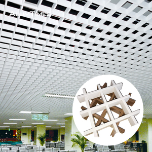 Panneaux <span class=keywords><strong>de</strong></span> plafond <span class=keywords><strong>d</strong></span>écoratifs modernes en aluminium – Design ignifuge et étanche pour centres commerciaux, gymnases et espaces intérieurs/extérieurs - Product Image 1